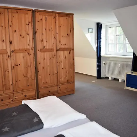 Holiday home Auszeit Unter Reet *
